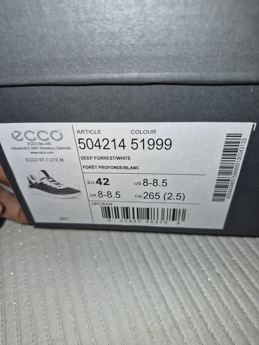 Ecco Men's Olive Green and White Perforated Lace-Up Sneakers